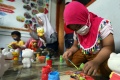 Melihat Pembuatan Celengan Karakter
