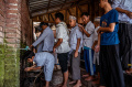 melihat-semangat-santri-tunarungu-menghafal-al-quran_20220706_100129.jpg