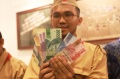 Melihat Uang Baru Tahun Emisi 2016