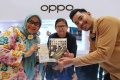 melukis-casing-oppo-reno10-5g-di-tsm-bandung_20230906_205822.jpg