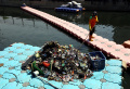 membersihkan-sampah-di-kali-item-kemayoran_20220809_173633.jpg
