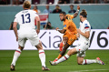 Memphis Depay saat Membobol Gawang Amarika Serikat