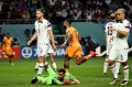 Memphis Depay Selebrasi Usai Membobol Gawang Amerika Serikat