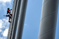 mengecat-kabel-pancang-flyover_20231006_233142.jpg