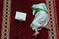 Mengisi Waktu Ramadan dengan Beritikaf di Masjid Istiqlal
