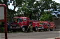 Mengisi Air Sekaligus Mencuci Mobil Damkar Kota Bandung