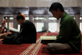 Mengisi Puasa dengan Beribadah di Masjid Istiqlal Jakarta