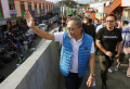 menteri-perdagangan-melakukan-live-shopping-produk-kebutuhan-har_20220725_173936.jpg
