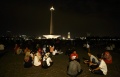 Menyaksikan Gerhana Bulan di Monas