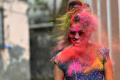 merasakan-kemeriahan-festival-holi_20230310_072550.jpg