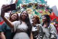 misa-hari-natal-di-gereja-katedral-santo-petrus-kota-bandung_20231225_192212.jpg