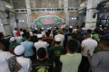 mitra-driver-gojek-gelar-salat-gaib-untuk-palestina_20231206_183607.jpg