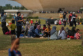 Monas Diserbu Warga Jelang Tahun Baru