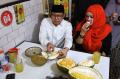 muhaimin-iskandar-sapa-pendukung-di-malang_20240111_182139.jpg