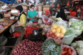 Omzet Pedagang Pasar Tradisional Menurun