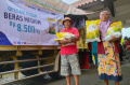 operasi-pasar-beras-medium-di-kecamatan-rancasari-kota-bandung_20230214_175009.jpg