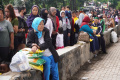 operasi-pasar-beras-medium-sphp_20240219_175327.jpg
