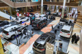 pameran-mobil-di-tsm-bandung_20230212_052947.jpg