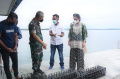 pangdam-pattimura-tinjau-vaksinasi-dan-penangkaran-mutiara_20220312_144924.jpg