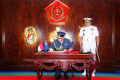panglima-tni-bertemu-panglima-angkatan-bersenjata-selandia-baru_20231007_174746.jpg