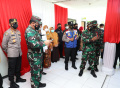 panglima-tni-cek-kesiapan-tenaga-tracer-di-beberapa-puskesmas-di_20210731_201832.jpg
