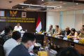 panglima-tni-ikuti-rakor-perkembangan-industri-di-kemenko-marves_20230201_161740.jpg