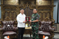 panglima-tni-terima-audiensi-ketua-koi_20230218_082422.jpg