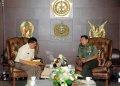 panglima-tni-terima-ketua-dewan-pengurus-korpri-tni_20141127_155712.jpg
