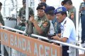 Panglima TNI Tinjau Evakuasi Ekor Pesawat AirAsia