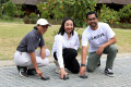 Paving Block Daur Ulang di Taman Mangrove