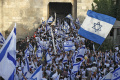 Pawai Bendera Israel Picu Ketegangan di Yerusalem