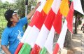Pedagang Bendera Agustusan Mulai Ramai