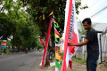 Pedagang Bendera Musiman Mulai Menjamur di Malang