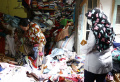 Pedagang Pakaian Bekas Di Kampung Bali Jakarta