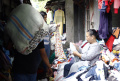 Pedagang Pakaian Bekas Di Kampung Bali Jakarta