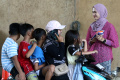 pegawai-ancol-kenakan-kebaya-peringati-hari-kartini_20240421_193432.jpg