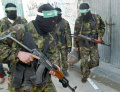 Pejuang dari Brigade Ezzedine al-Qassam (HAMAS)