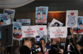 pekerja-bongkar-muat-siap-menangkan-prabowo-gibran_20240121_001241.jpg