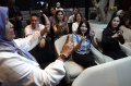 pelatihan-bahasa-isyarat-di-kantor-cabang-uob-indonesia-dago_20240307_220056.jpg