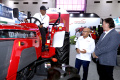 peluncuran-traktor-mahindra-untuk-majukan-pertanian-indonesia_20240731_205727.jpg