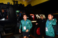 pemain-persebaya-naik-barracuda-jelang-lawan-arema-fc_20221001_205223.jpg
