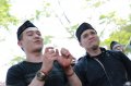 Pemakaman Alm Ayah Aktor Kembar Fadlan dan Fadly