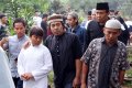 Pemakaman Anaknya Komeng