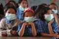 Pembagian Masker SDN Gubuk Klakah Malang