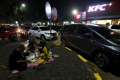 pemudik-beristirahat-di-rest-area-tol-cipali_20240406_214724.jpg