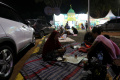 pemudik-beristirahat-di-rest-area-tol-cipali_20240406_214810.jpg
