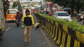 Pengecatan Beton Pembatas Pemisah Jalan