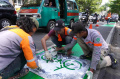 Pengecatan Ulang Jalur Khusus Sepeda di Kota Bandung