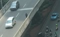 Pengendara Motor Nekat Melintasi Jalan Layang Non Tol