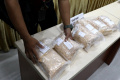Pengungkapan Jaringan Narkoba Lewat Barang Kiriman